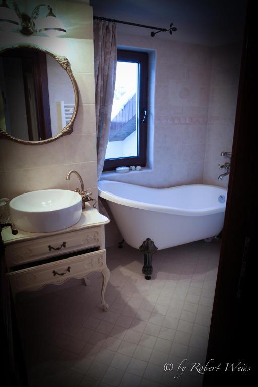 Pensiunea Vlahia Inn Moeciu De Sus Chambre photo